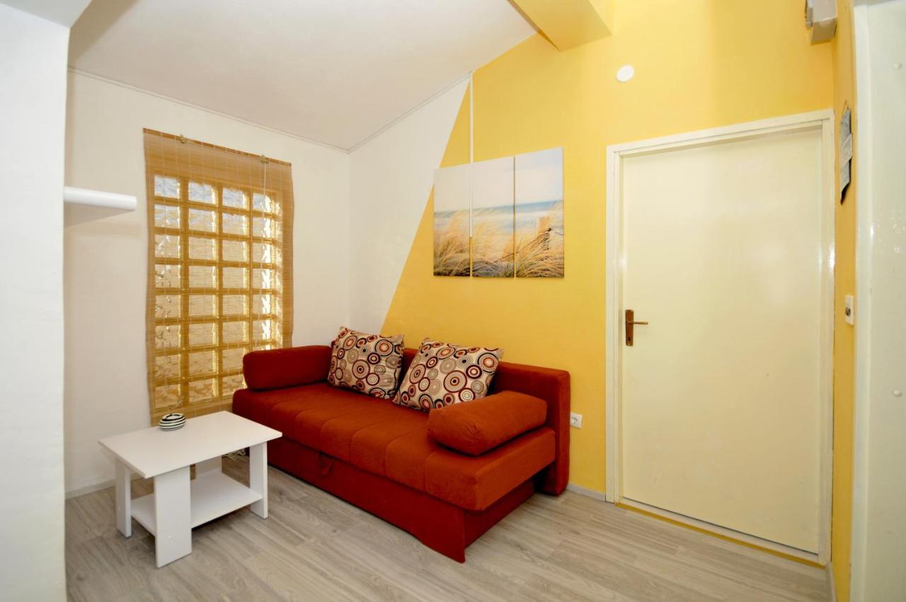 Apartments With A Parking Space Okrug Donji, Ciovo - 13732 Donji Okrug  Exterior photo